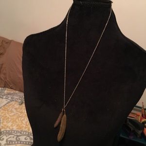Banana Republic feather necklace